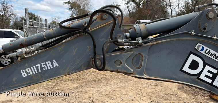 image for item ED5122 2011 John Deere 310J backhoe