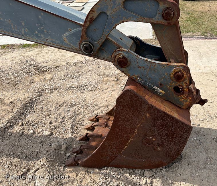 image for item ED5122 2011 John Deere 310J backhoe