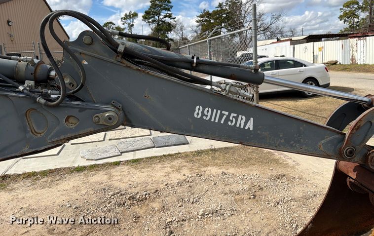 image for item ED5122 2011 John Deere 310J backhoe