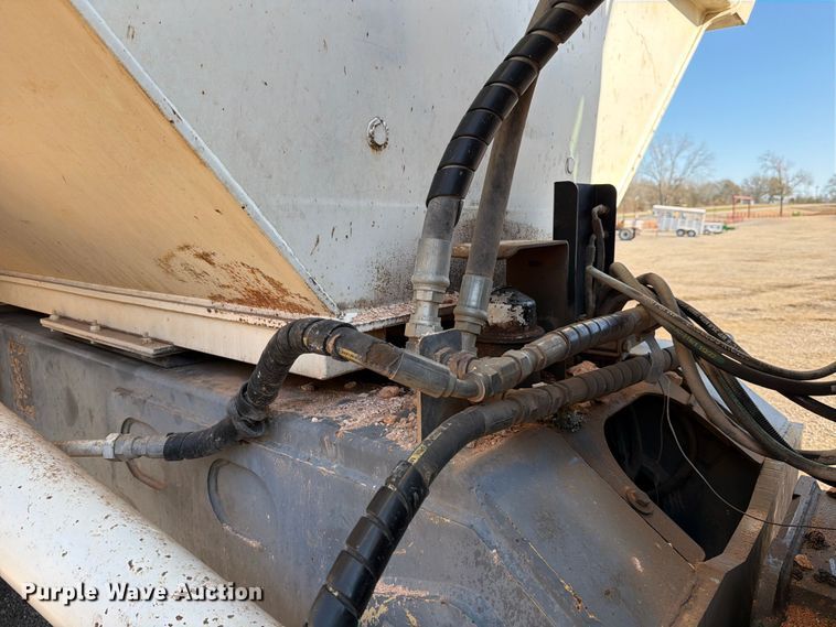 image for item ED5125 2002 Terex TA30 articulated haul truck