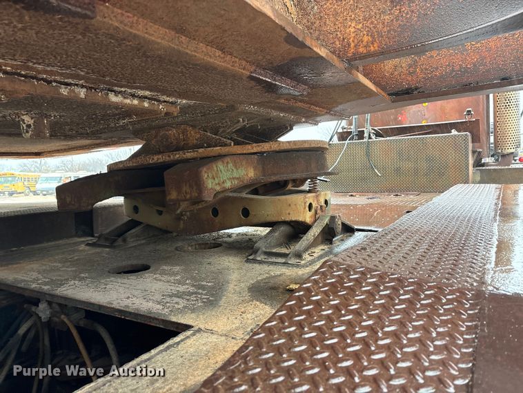 image for item EE1395 Kenworth 853 semi truck