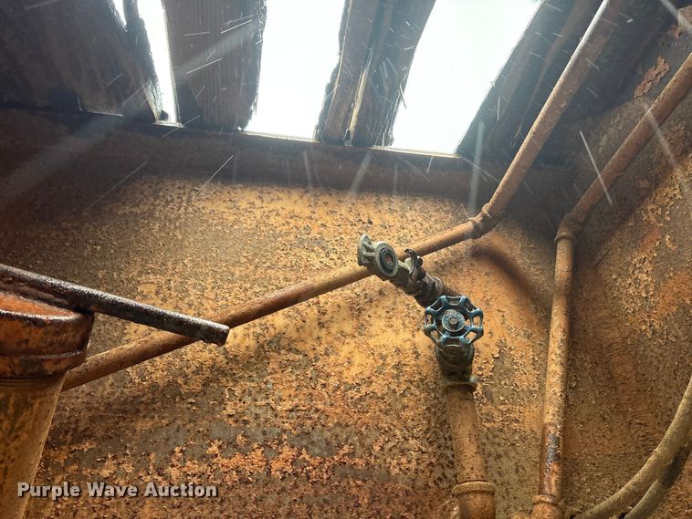 image for item EE1395 Kenworth 853 semi truck