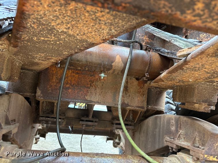 image for item EE1395 Kenworth 853 semi truck