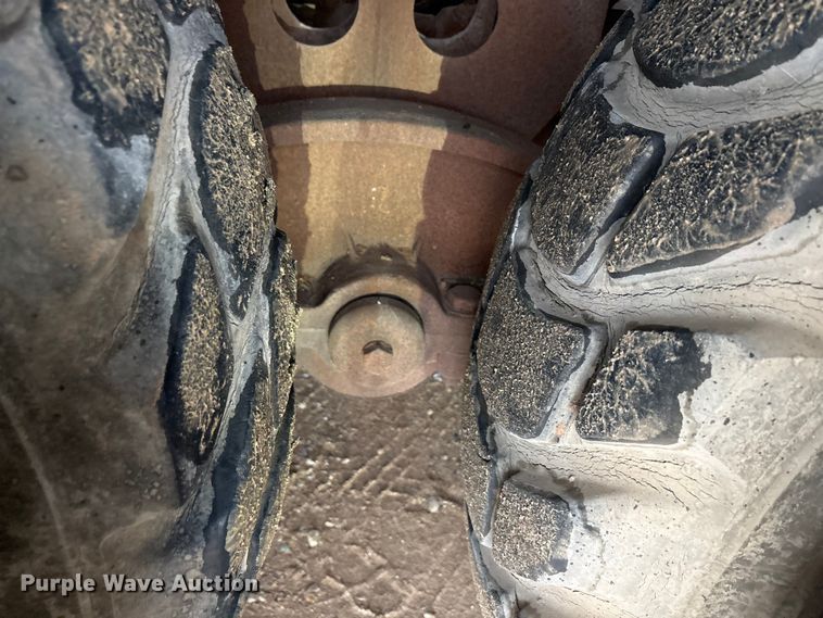 image for item EE1395 Kenworth 853 semi truck