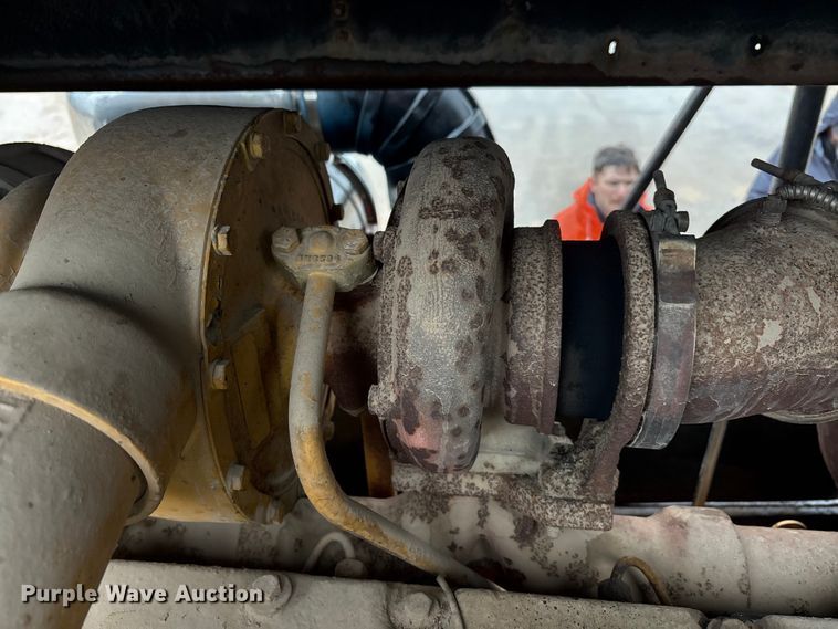 image for item EE1395 Kenworth 853 semi truck