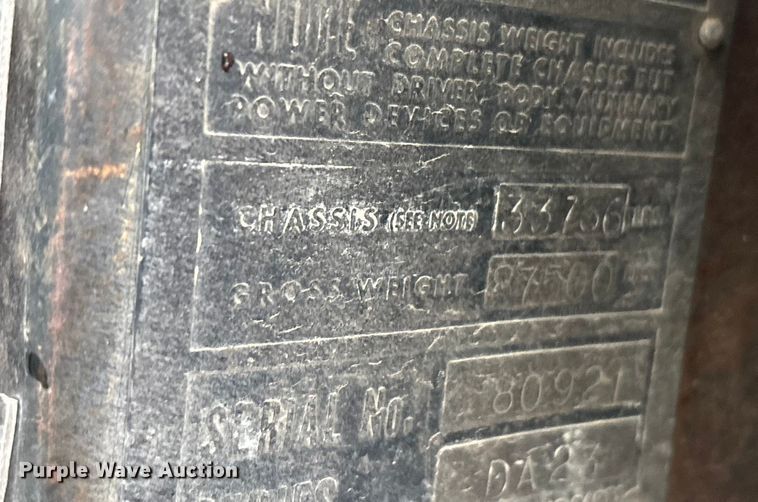 image for item EE1395 Kenworth 853 semi truck