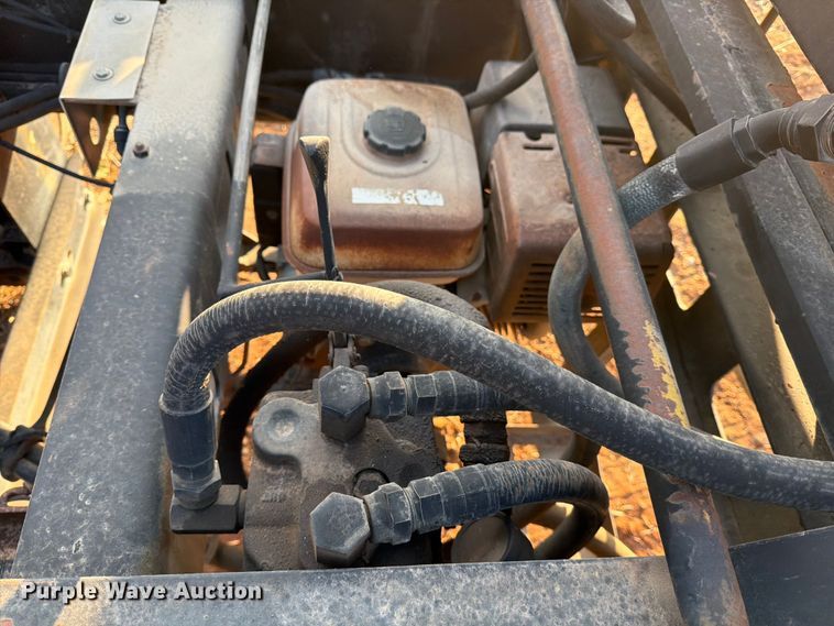 image for item EE1397 1984 Siebert 30T8WSDJHD jeep axle