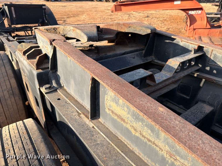 image for item EE1397 1984 Siebert 30T8WSDJHD jeep axle