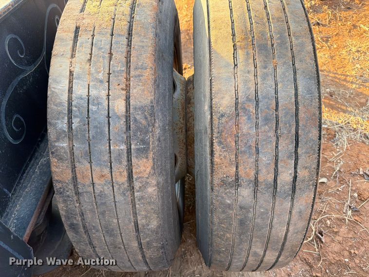 image for item EE1397 1984 Siebert 30T8WSDJHD jeep axle