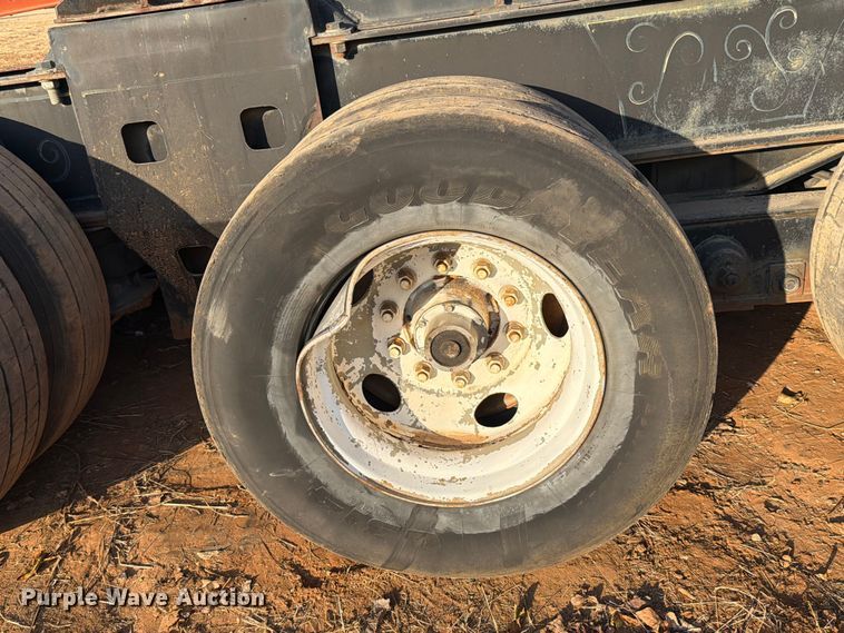 image for item EE1397 1984 Siebert 30T8WSDJHD jeep axle