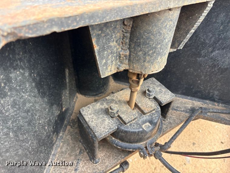 image for item EE1404 1982 Siebert lowboy equipment trailer