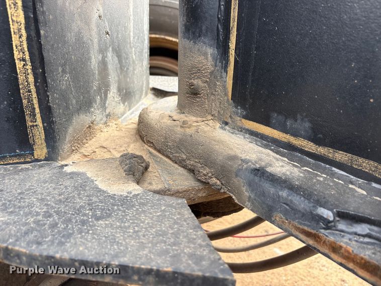 image for item EE1404 1982 Siebert lowboy equipment trailer