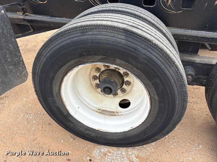 image for item EE1404 1982 Siebert lowboy equipment trailer