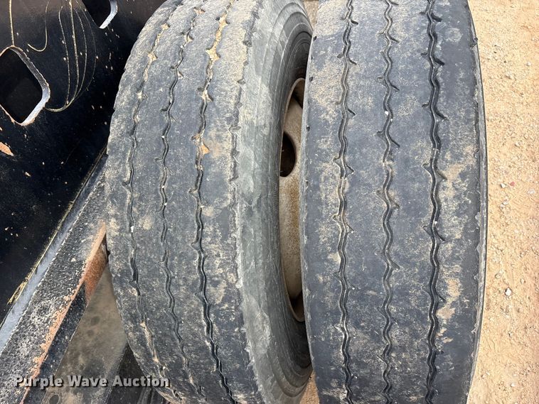 image for item EE1404 1982 Siebert lowboy equipment trailer