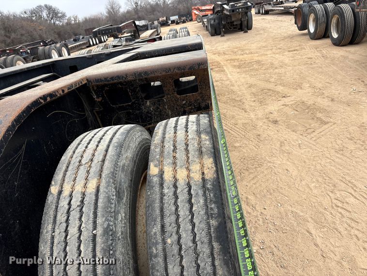 image for item EE1405 1989 Siebert lowboy equipment trailer