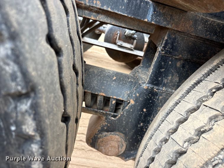 image for item EE1405 1989 Siebert lowboy equipment trailer