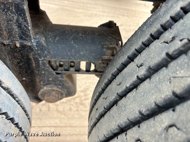 image for item EE1405 1989 Siebert lowboy equipment trailer