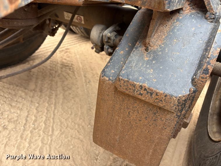 image for item EE1405 1989 Siebert lowboy equipment trailer