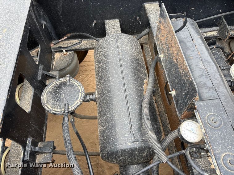 image for item EE1405 1989 Siebert lowboy equipment trailer