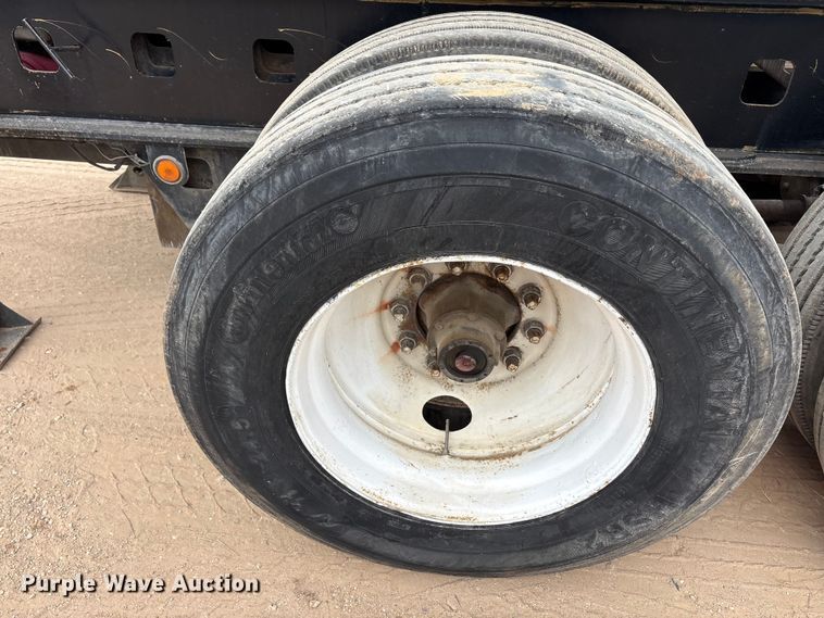 image for item EE1405 1989 Siebert lowboy equipment trailer