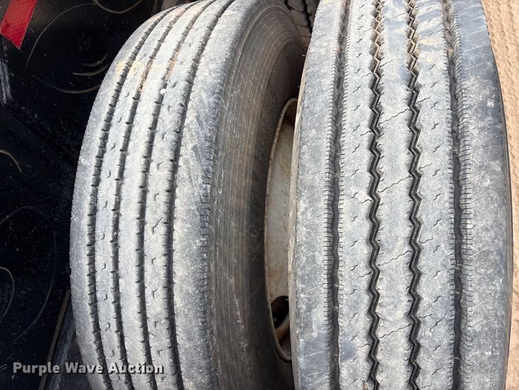 image for item EE1405 1989 Siebert lowboy equipment trailer