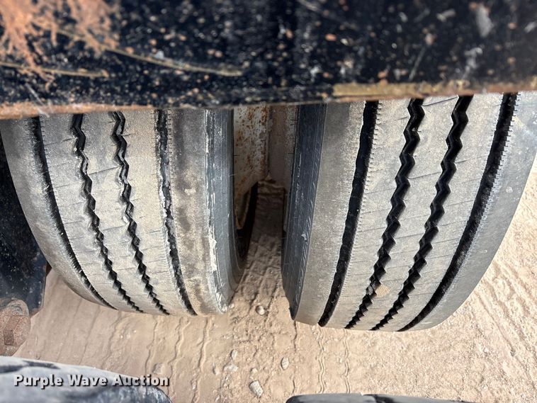 image for item EE1405 1989 Siebert lowboy equipment trailer