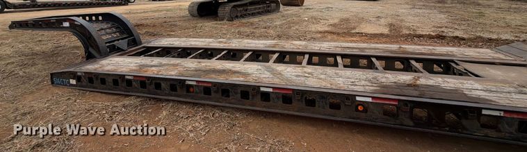 image for item EE1406 1984 Siebert lowboy equipment trailer