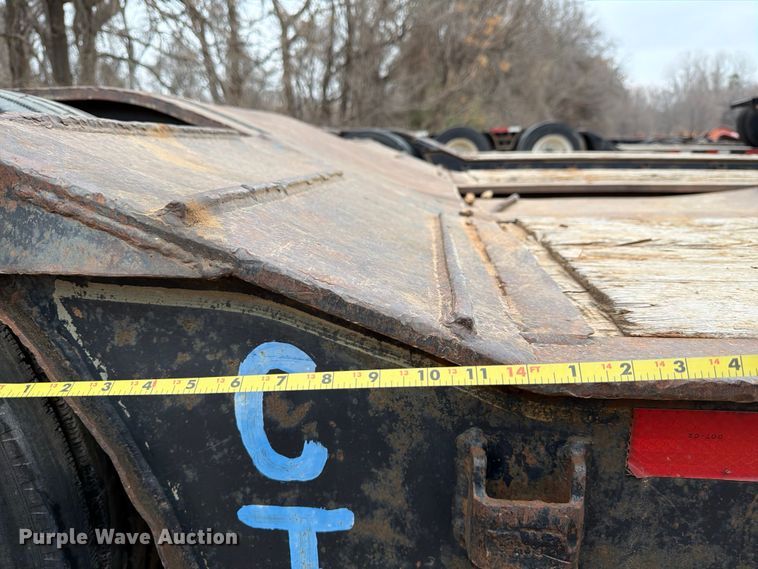 image for item EE1406 1984 Siebert lowboy equipment trailer