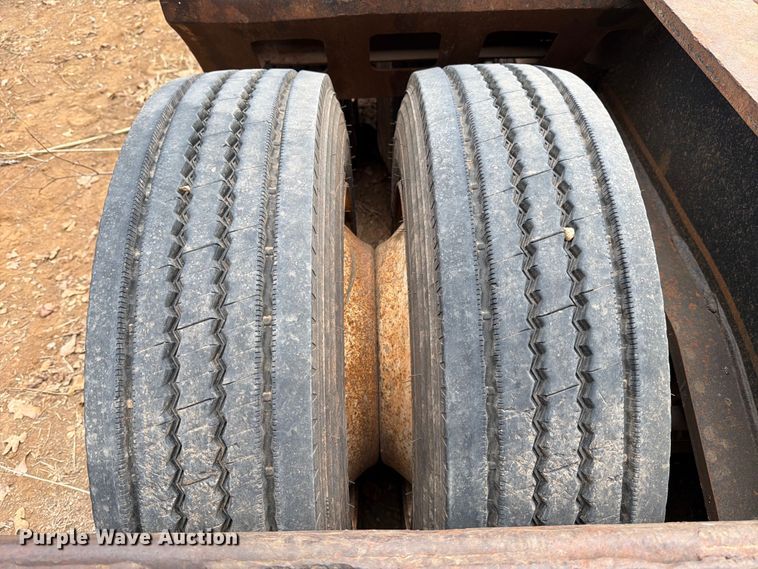 image for item EE1406 1984 Siebert lowboy equipment trailer