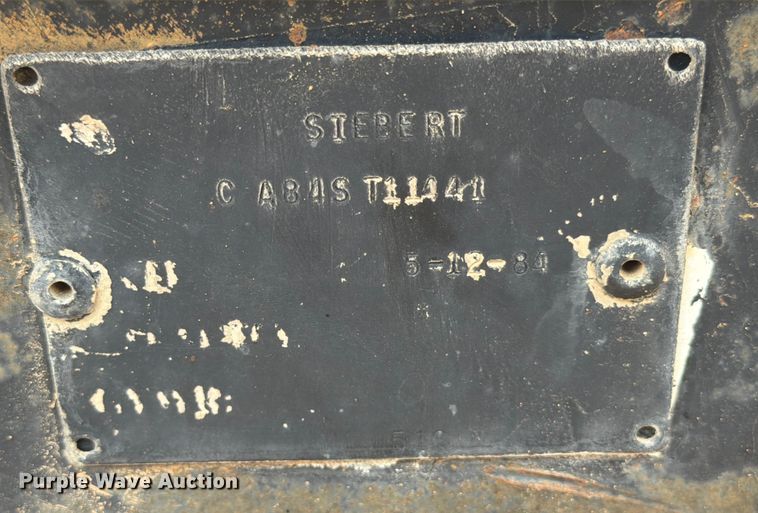 image for item EE1406 1984 Siebert lowboy equipment trailer