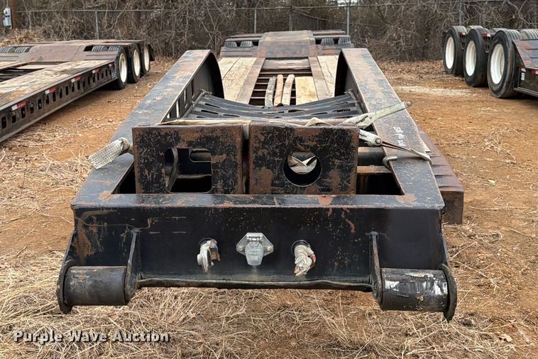 image for item EE1407 1986 Siebert lowboy equipment trailer