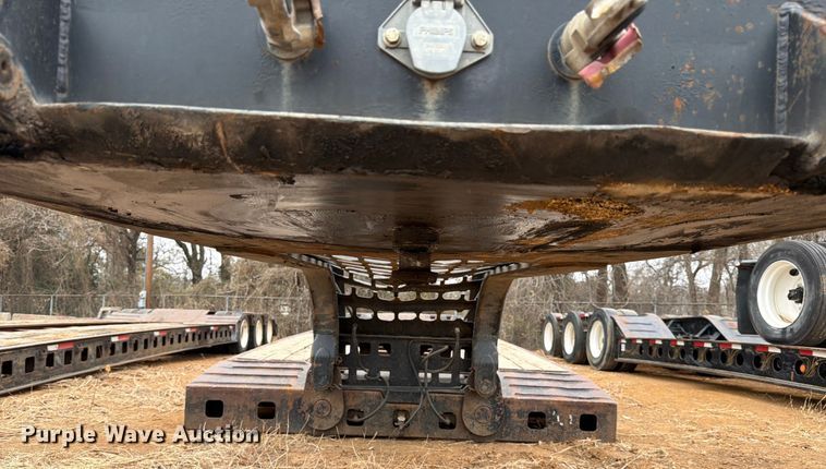 image for item EE1407 1986 Siebert lowboy equipment trailer