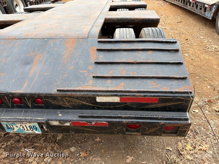 image for item EE1407 1986 Siebert lowboy equipment trailer