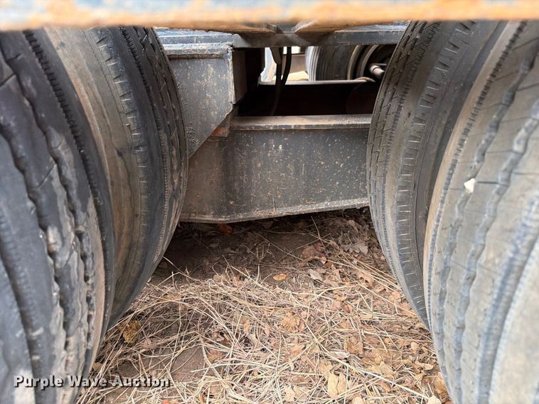 image for item EE1407 1986 Siebert lowboy equipment trailer