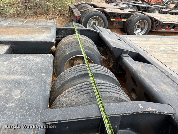 image for item EE1409 1989 Cozad lowboy equipment trailer