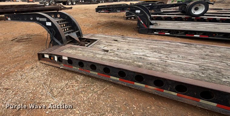image for item EE1410 1973 Cozad lowboy equipment trailer
