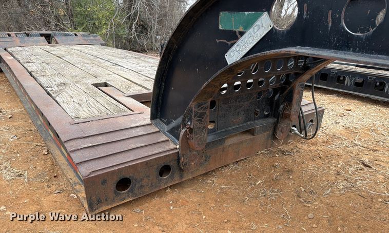 image for item EE1410 1973 Cozad lowboy equipment trailer