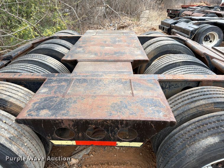 image for item EE1410 1973 Cozad lowboy equipment trailer