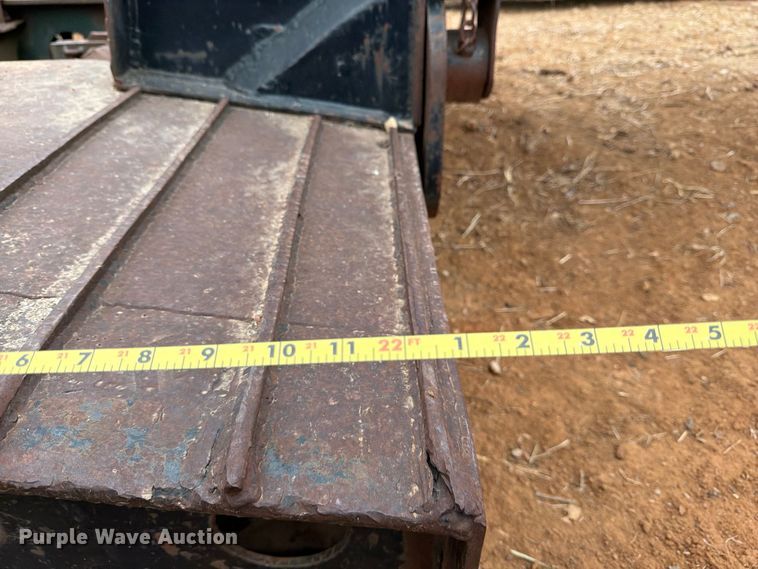 image for item EE1410 1973 Cozad lowboy equipment trailer