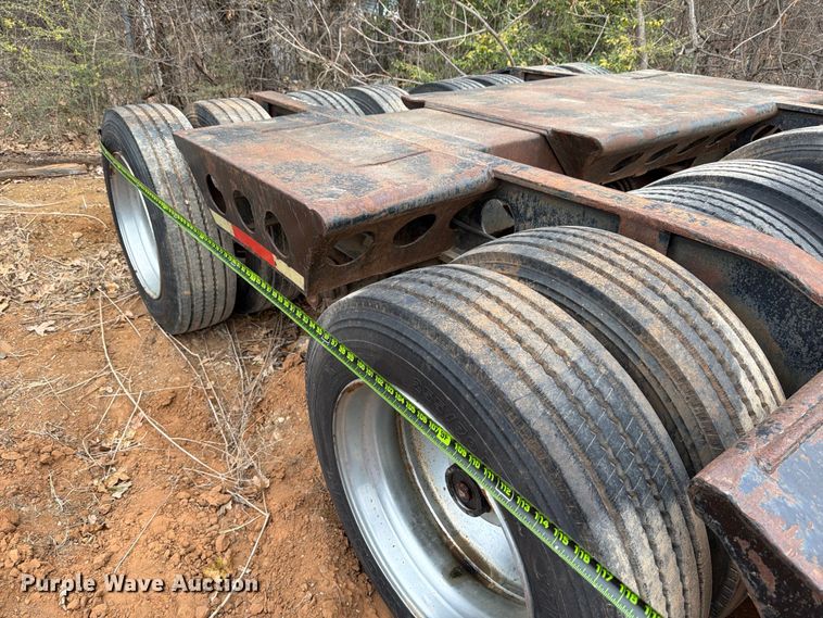 image for item EE1410 1973 Cozad lowboy equipment trailer