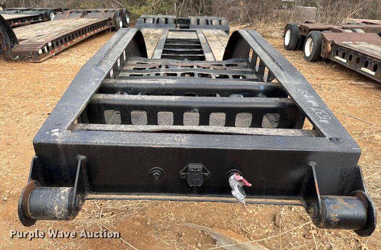 image for item EE1411 1984 Siebert lowboy equipment trailer