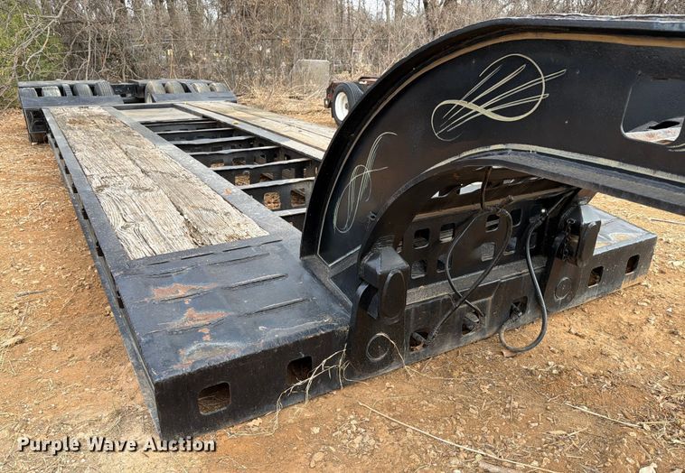 image for item EE1411 1984 Siebert lowboy equipment trailer