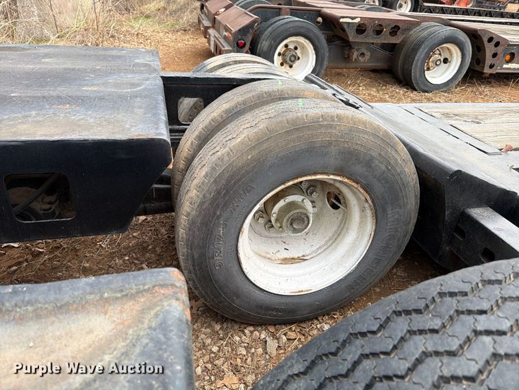 image for item EE1411 1984 Siebert lowboy equipment trailer