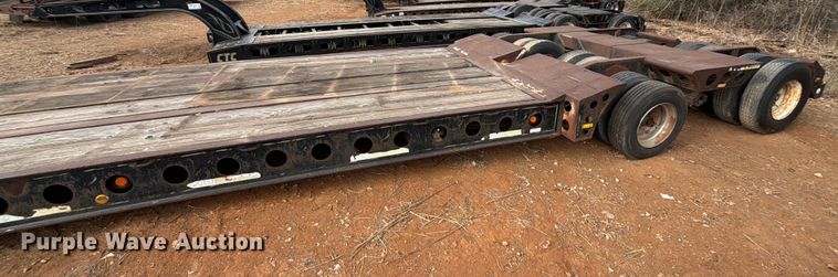 image for item EE1412 1985 Cozad lowboy equipment trailer