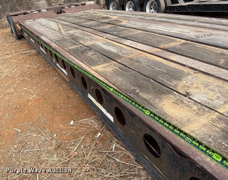 image for item EE1412 1985 Cozad lowboy equipment trailer