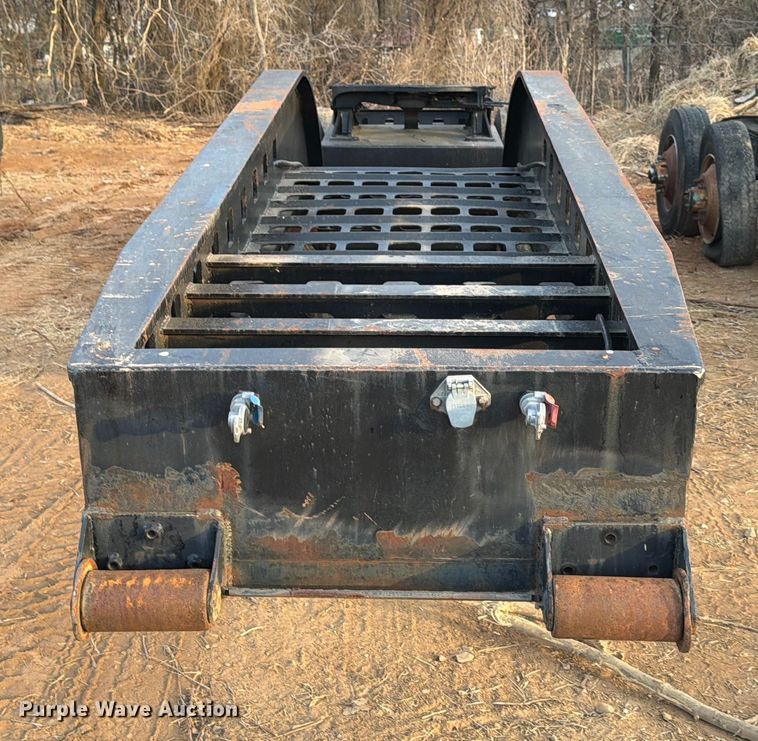 image for item EE1416 Siebert 30T2AJ jeep axle