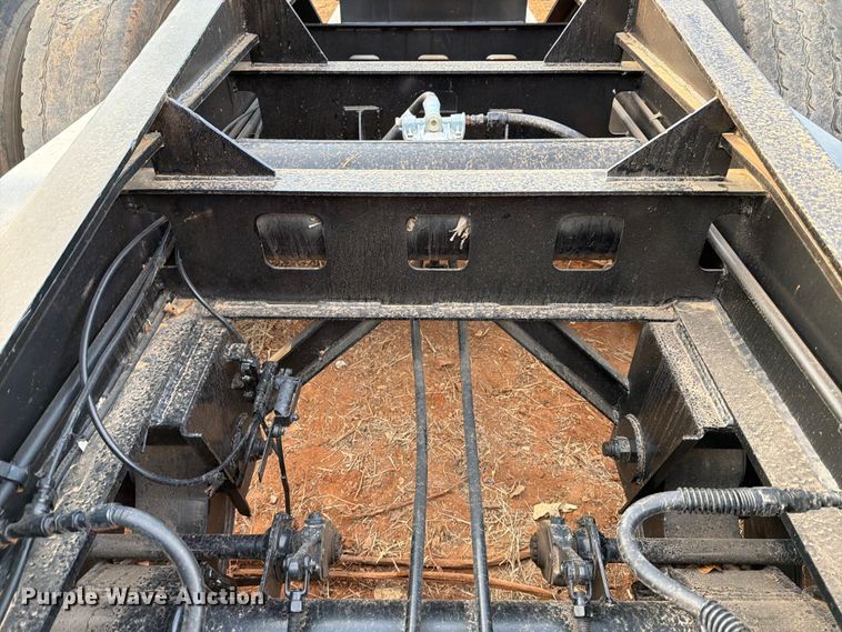 image for item EE1416 Siebert 30T2AJ jeep axle