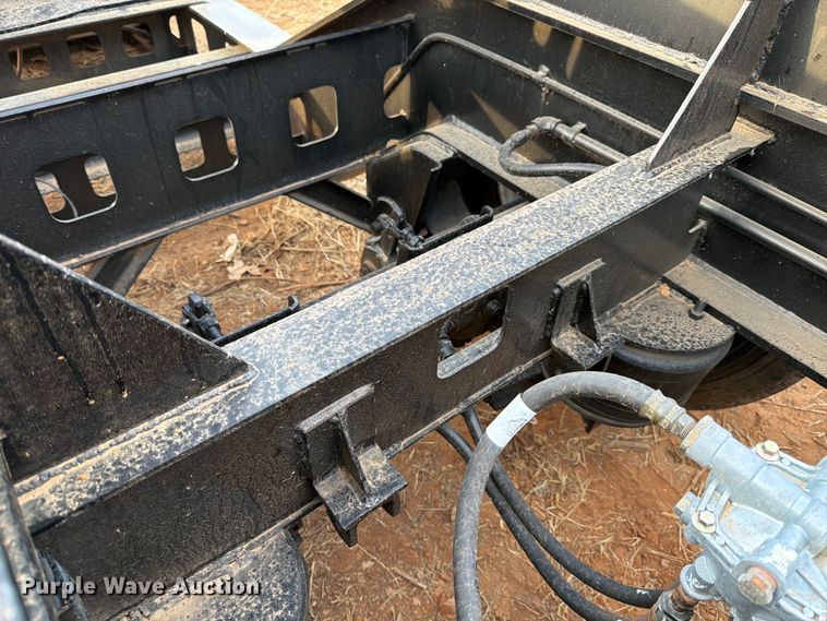 image for item EE1416 Siebert 30T2AJ jeep axle