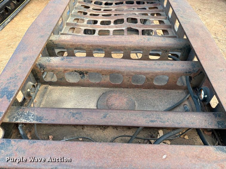 image for item EE1417 1987 Siebert 30T2AJ jeep axle