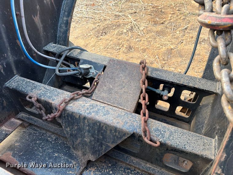 image for item EE1418 1983 Siebert 30T8WDDJ jeep axle